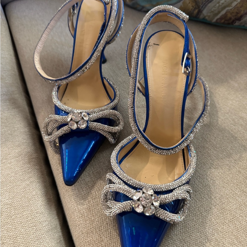 Elegant Blue Strappy Heels with Rhinestone Accents